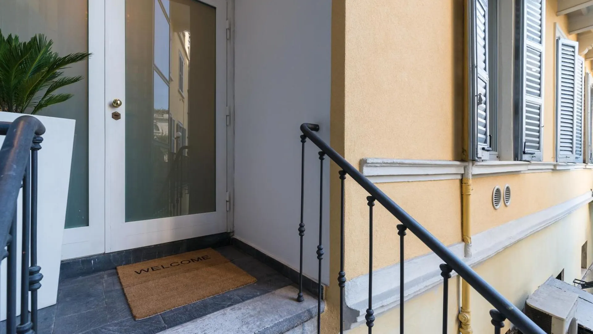Porta Venezia Open Space - Due Passi Dal Duomo - 2 Bagni 밀라노 0*,